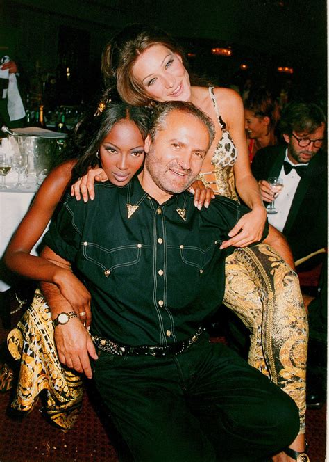 versace models singing freedom|gianni versace naomi campbell.